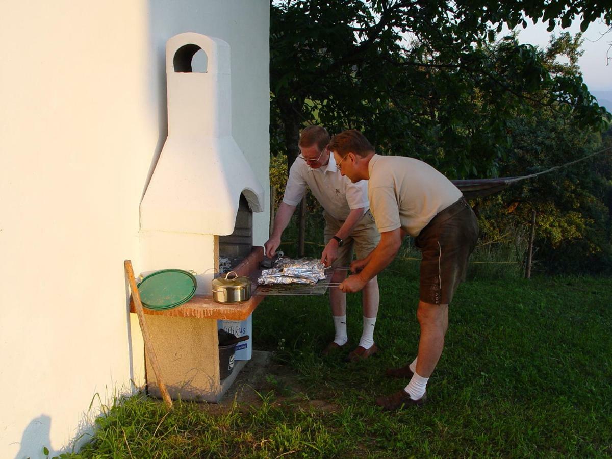 Stroneggerhof Apartman Rieding Kültér fotó